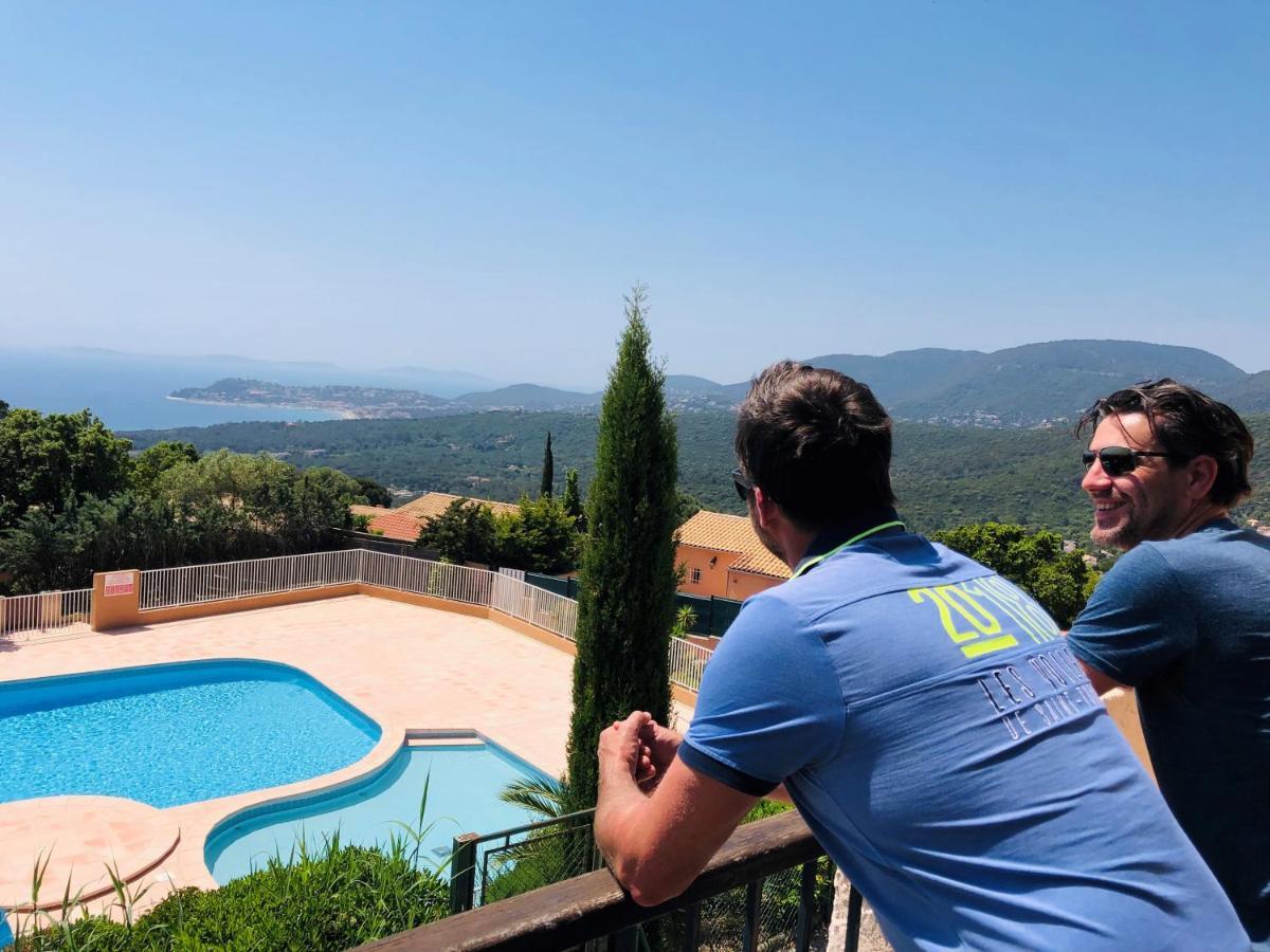 Studio Pool House Vue Mer Panoramique Amazing Sea View Wifi Linge Linen Inclut Aircondition La Croix-Valmer Exterior photo
