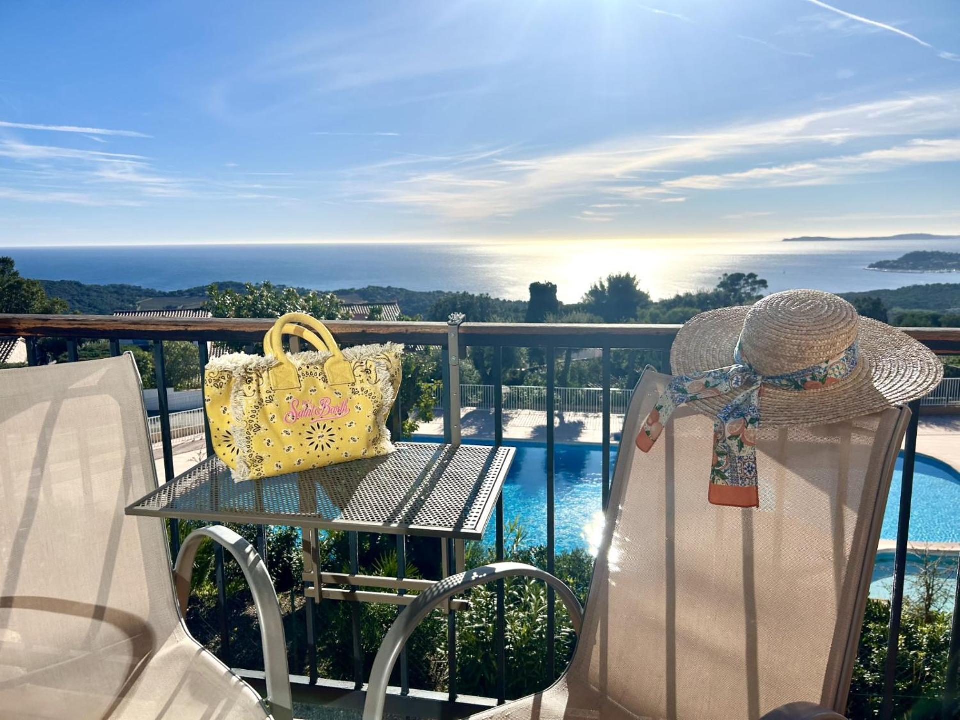 Studio Pool House Vue Mer Panoramique Amazing Sea View Wifi Linge Linen Inclut Aircondition La Croix-Valmer Exterior photo